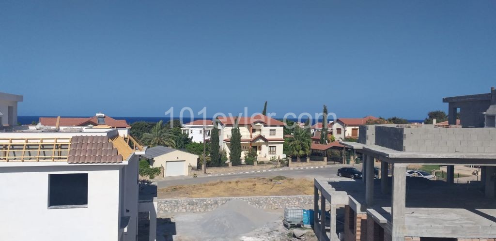 Wohnung Zum Verkauf In Kyrenia Alsancak 2 1 ** 