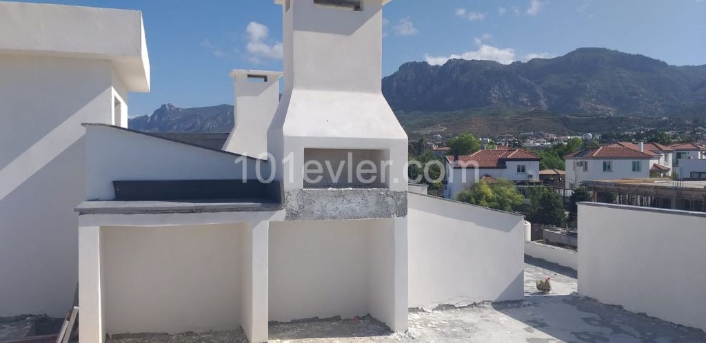 Wohnung Zum Verkauf In Kyrenia Alsancak 2 1 ** 