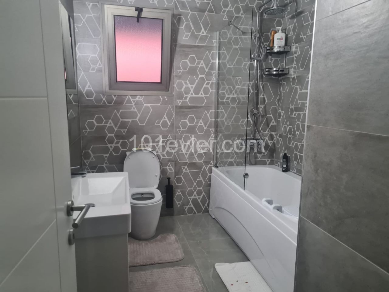 Girne Merkez Satılık Penthouse 3 1