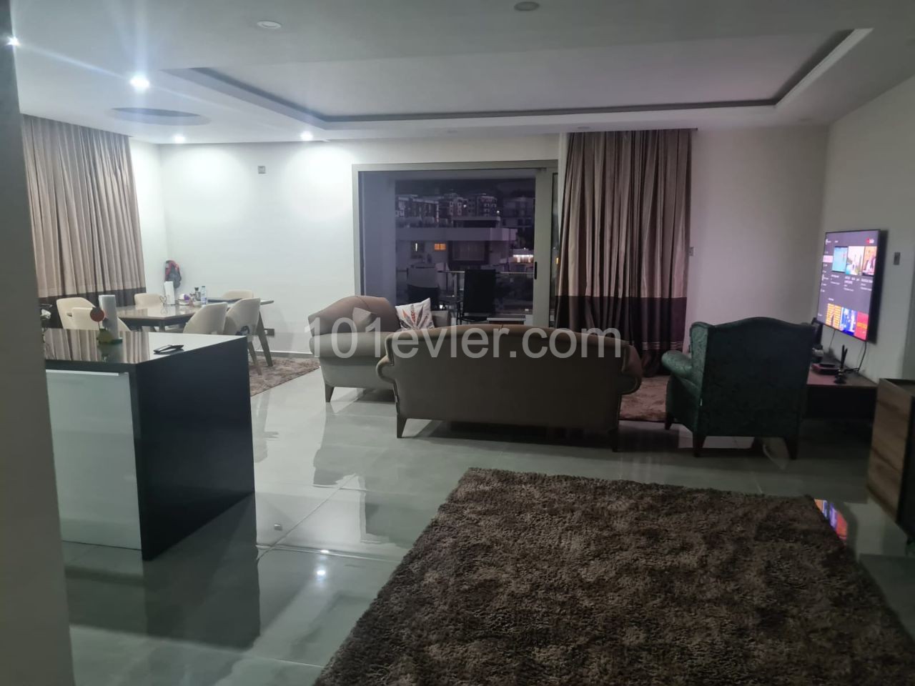 Girne Merkez Satılık Penthouse 3 1