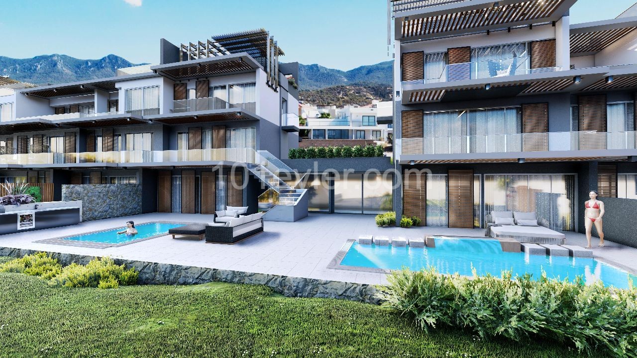 Kyrenia Esentepe flat for sale triplex 3+1 with private pool