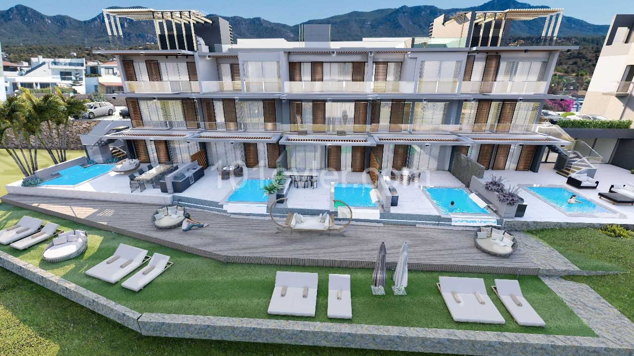 Kyrenia Esentepe flat for sale triplex 3+1 with private pool