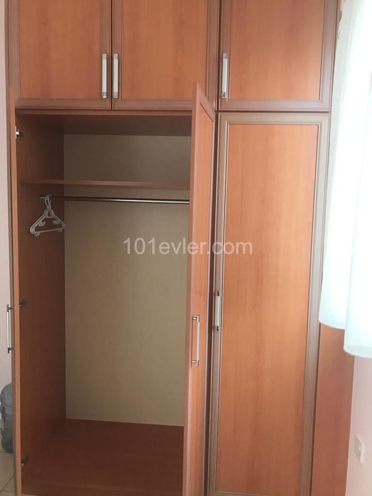 Girne Merkez'de Kiralık EŞYALI 2+1 Daire