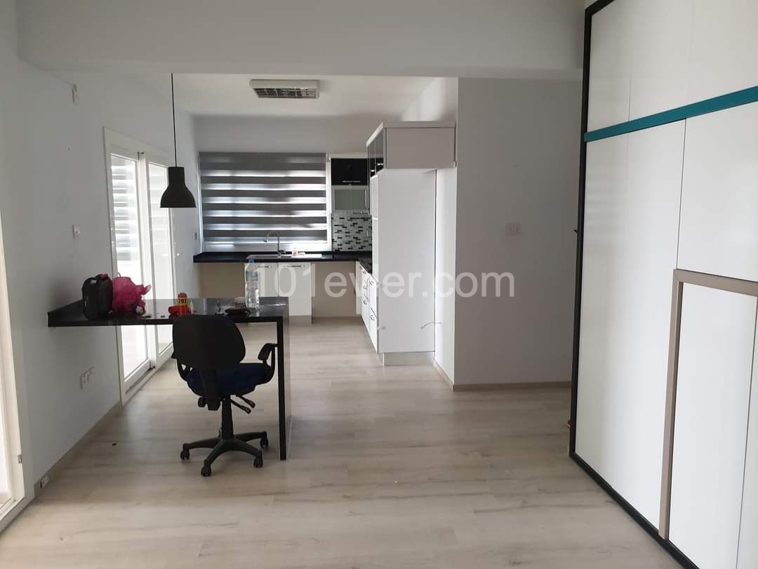 Lefkoşa Yenikent Satılık Penthouse 3+1