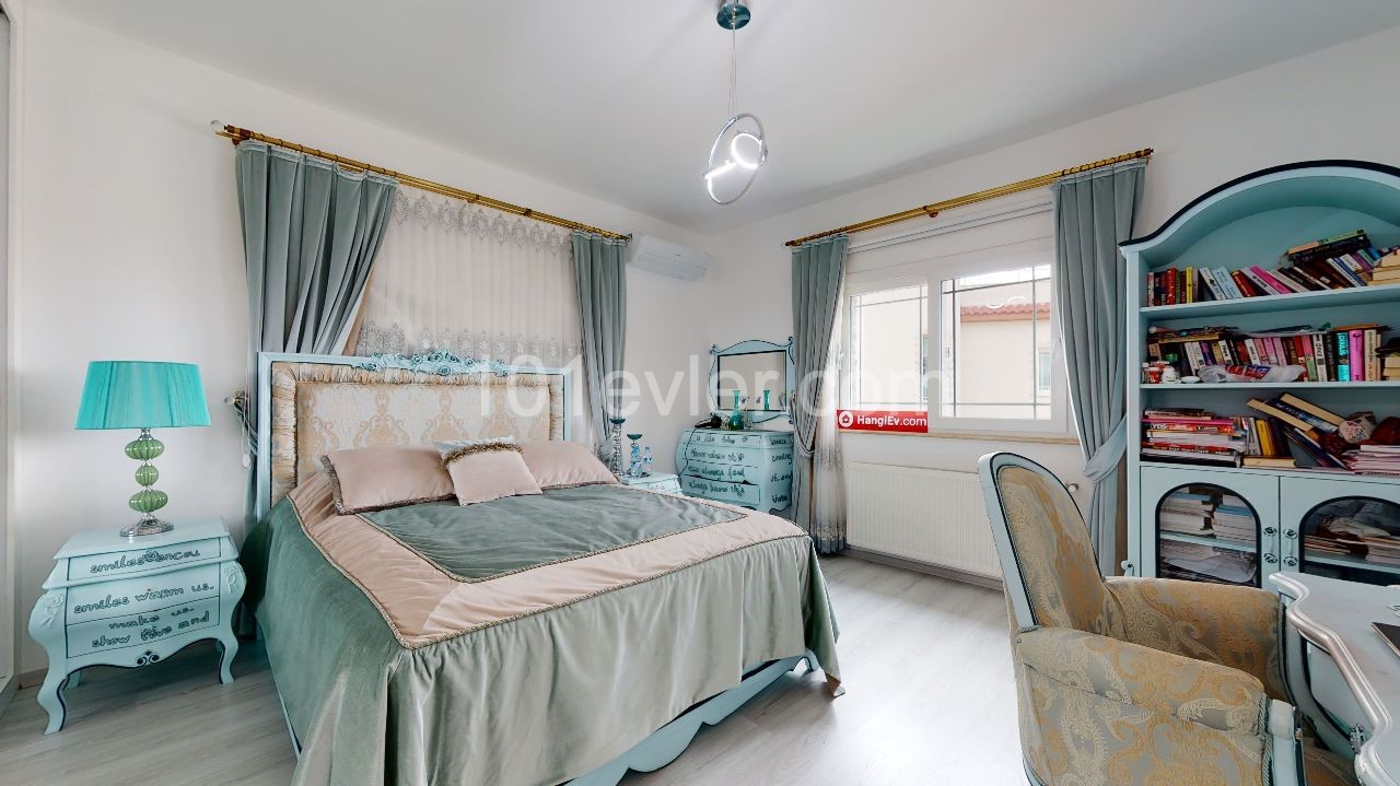 Lefkoşa Hamitköy Satılık Villa 3+2