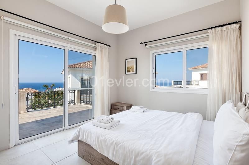 5+1 Villa Zum Verkauf In Kyrenia Esentepe ** 