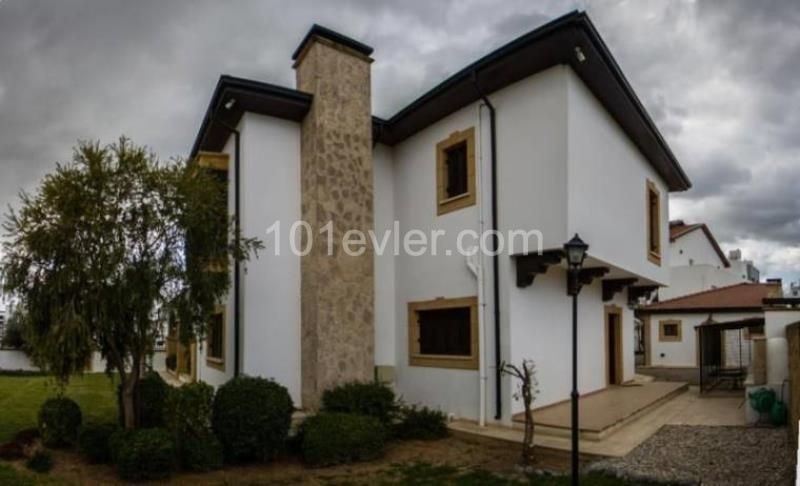 Villa Zu Verkaufen In Nikosia Yenikent 3 + 1 ** 