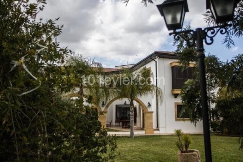 Nicosia Yenikent Villa For Sale 3+1