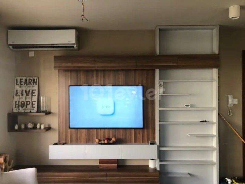 Kyrenia City Centere Apartment 2+1 For Daily Rent