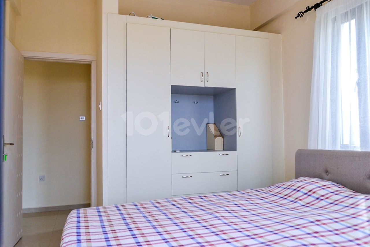 Penthouse 3+1 Zu Vermieten In Kyrenia Esentepe ** 