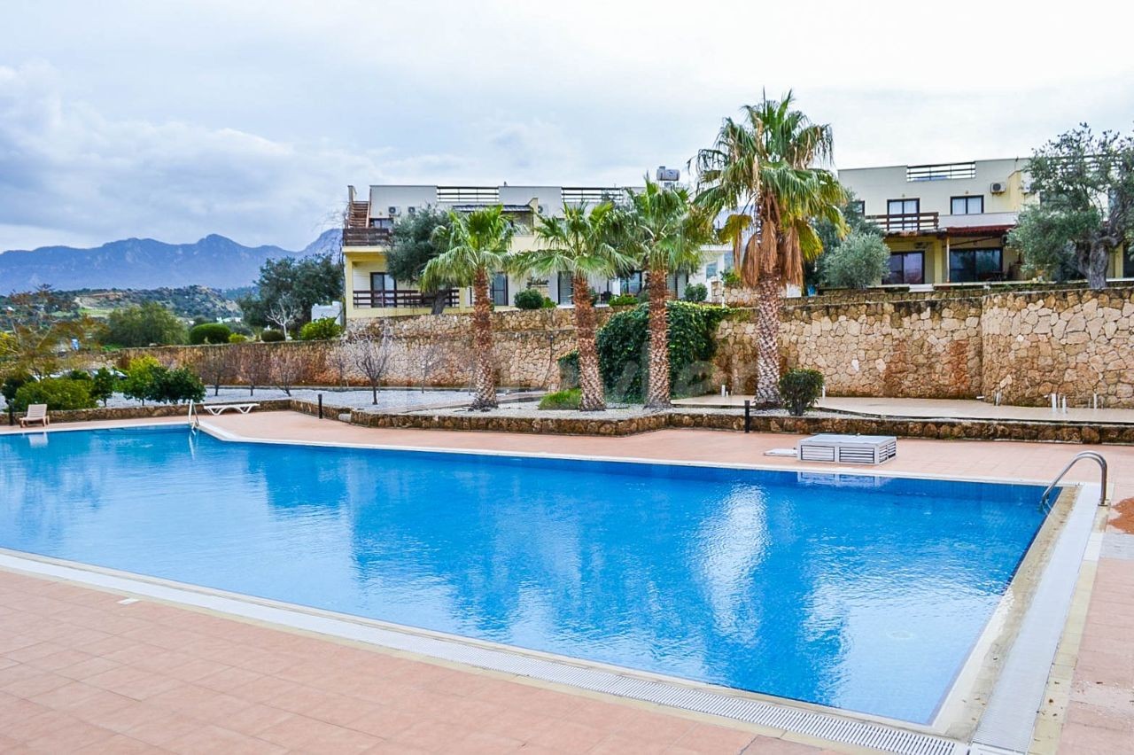 Penthouse 3+1 Zu Vermieten In Kyrenia Esentepe ** 