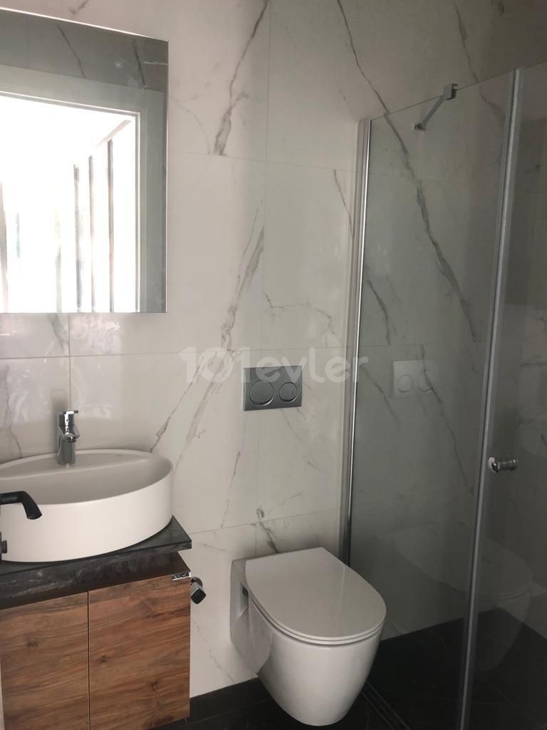 Girne Yeşiltepe Satılık Villa 4+1