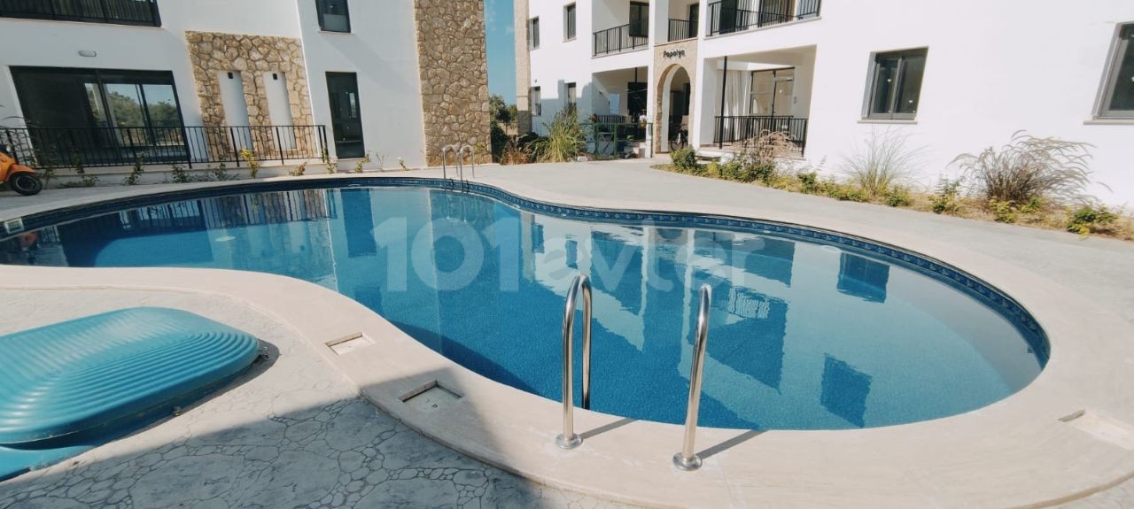 Kyrenia Zeytinlik Flat For Sale 2+1