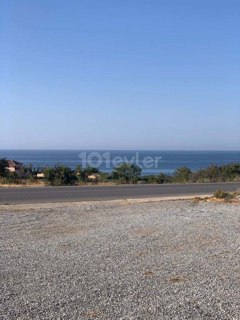 Land for Sale with a Garden in Kyrenia ** 