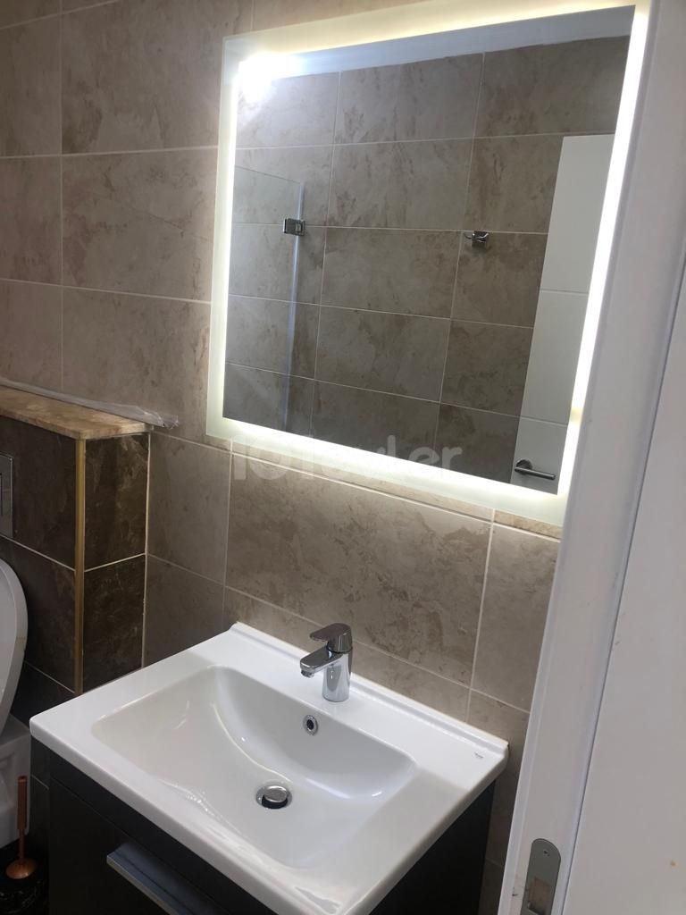 Kyrenia City Center Flat For Rent 1+1