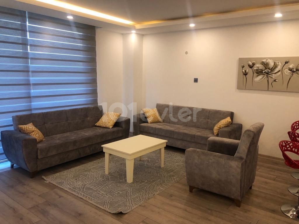 Kyrenia City Center Flat For Rent 1+1