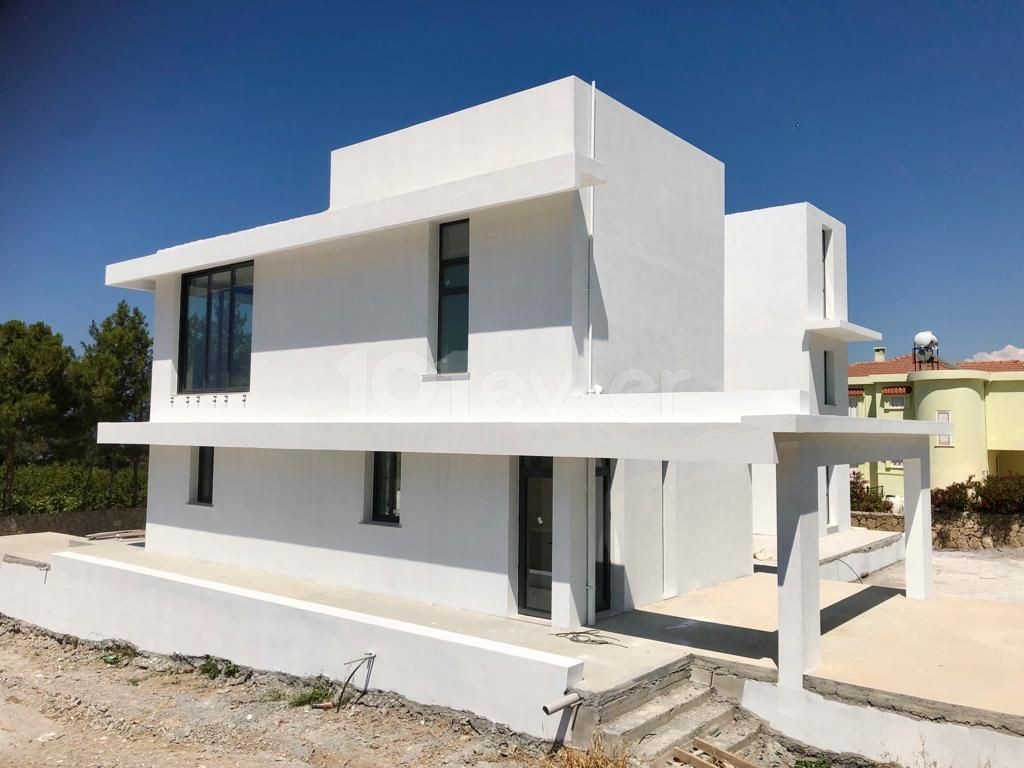 Kyrenia Dogankoy Villa for Sale 3+1