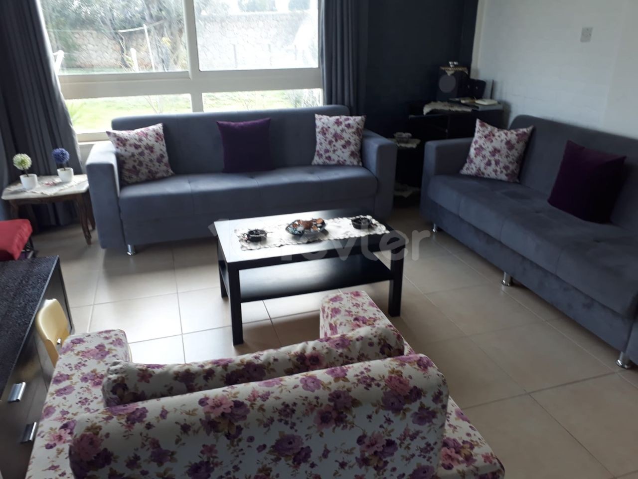 Kyrenia Esentepe Flat For Sale 2+1