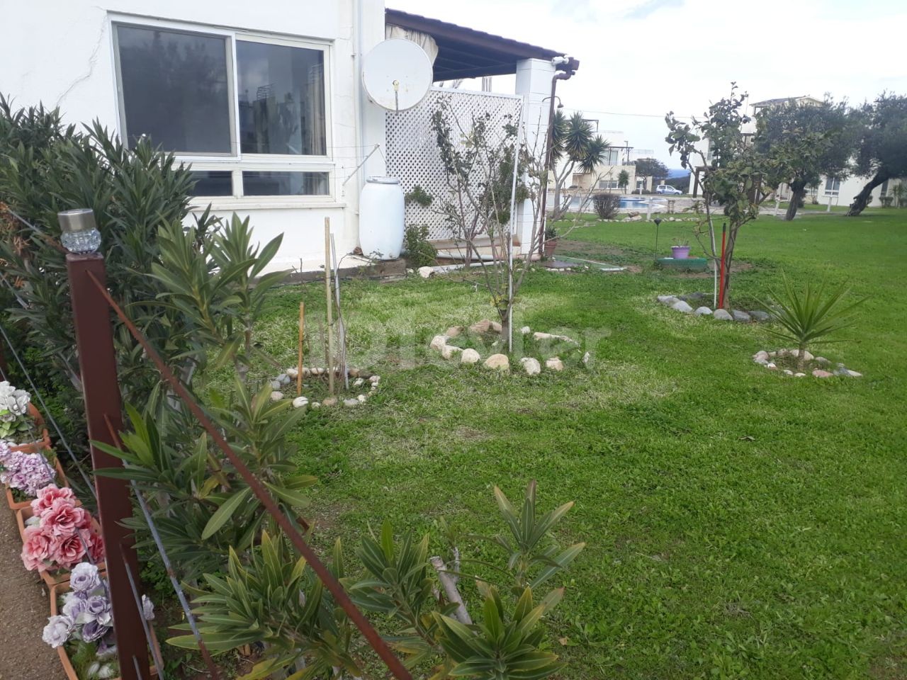 Kyrenia Esentepe Flat For Sale 2+1