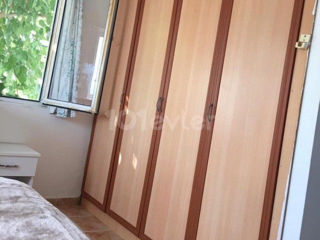 Wohnung Zu Verkaufen In Kyrenia Doganköy 1 + 1 ** 