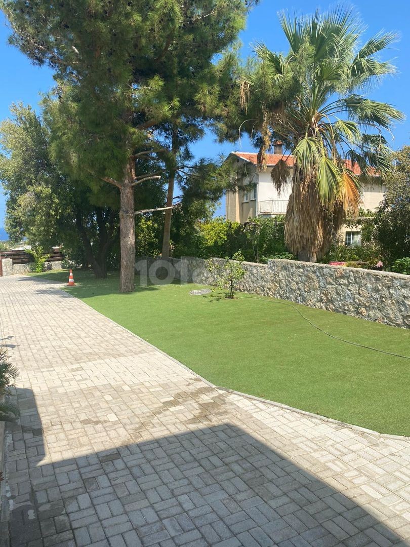 Kurzzeitmiete Villa mit privatem Pool in Kyrenia Karsiyaka ** 