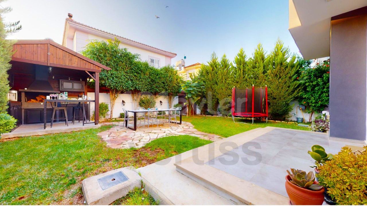 Nicosia Yenikent Villa For Sale 3+1