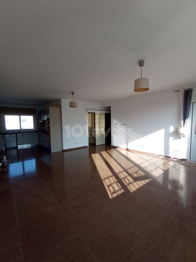 Nicosia Yenikent Flat For Sale 3+1