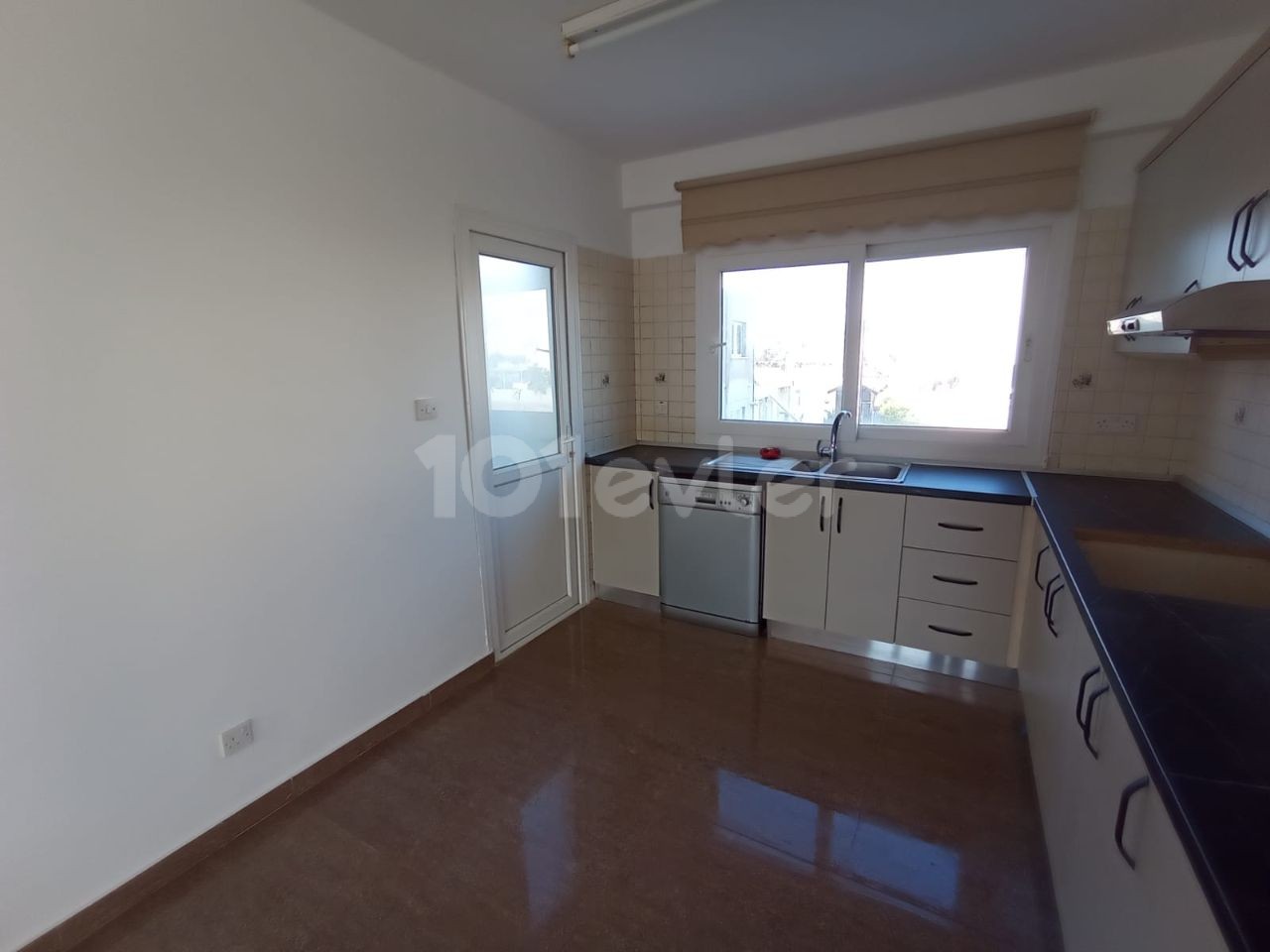 Nicosia Yenikent Flat For Sale 3+1