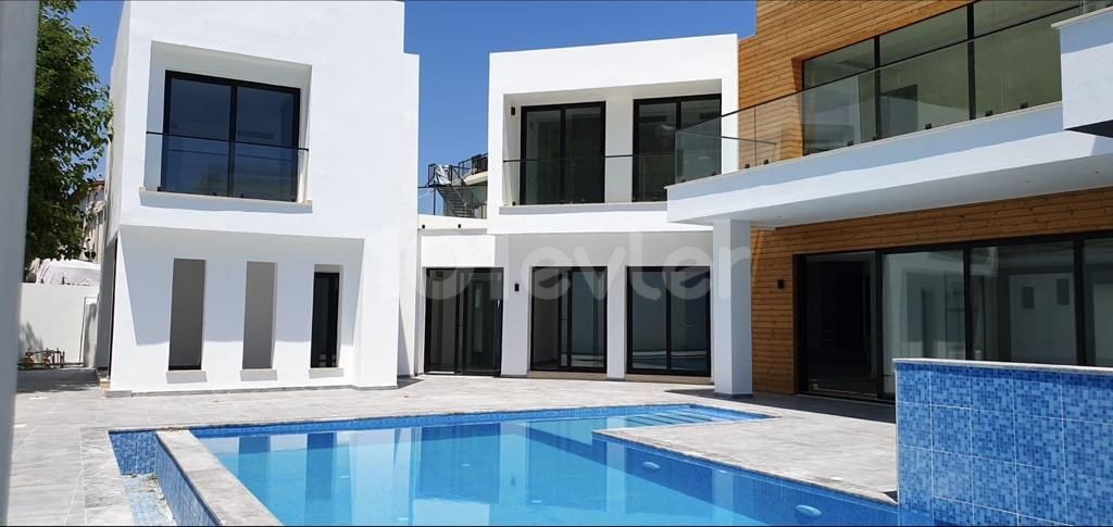 Girne Bellapais Satılık Villa 5+2