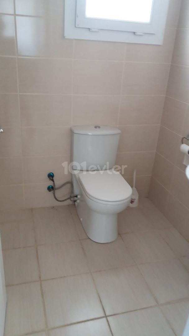 Lefkosa Hamitkoy Flat For Sale 3+1