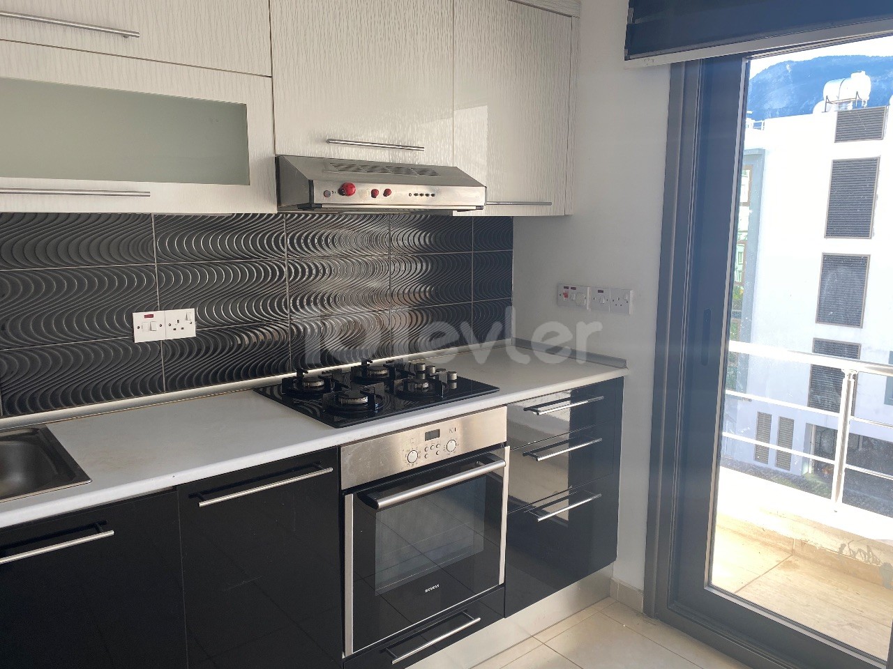 Girne Merkezde Günlük Kiralık 1+1 / 2+1