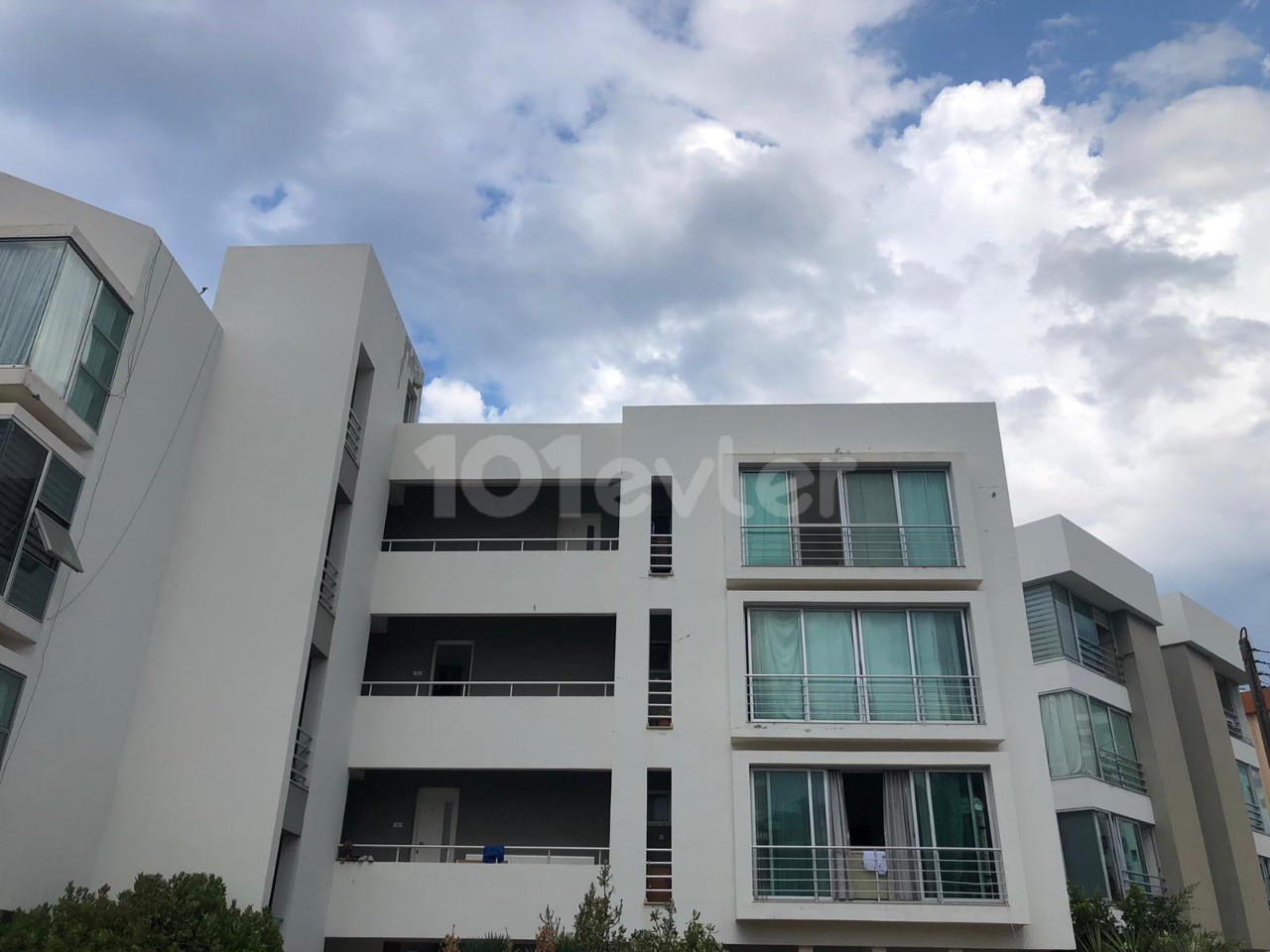 1+1 Flat For Sale In Kyrenia Center