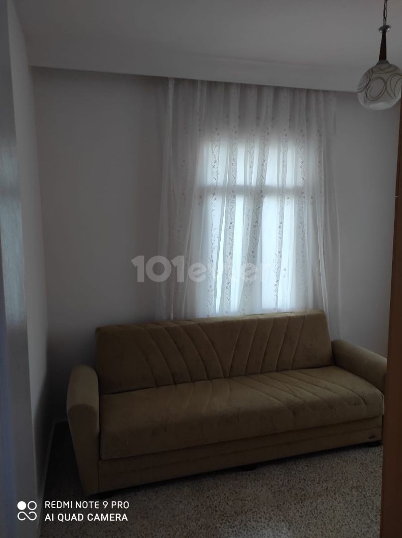 Girne Yukarı Girne Satılık Daire 3+1