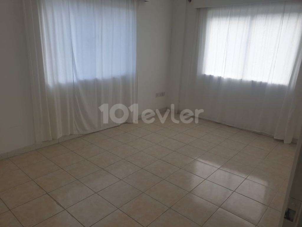 Unfurnished Flat for Rent in the Center of Kyrenia