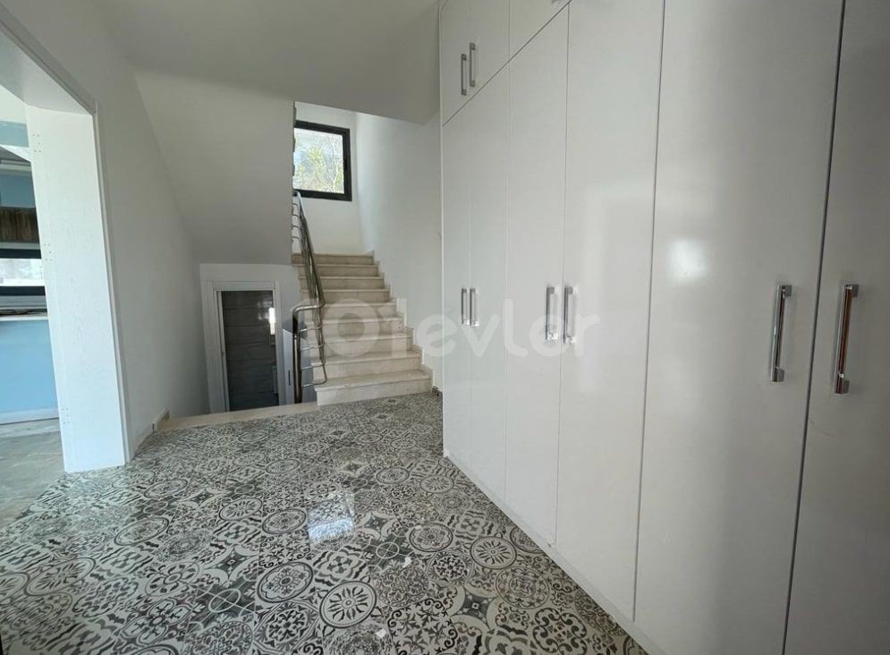 Girne Alsancak Satılık Villa 3+1