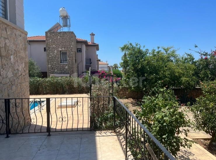 Kyrenia Catalkoy Villa For Sale 4+1