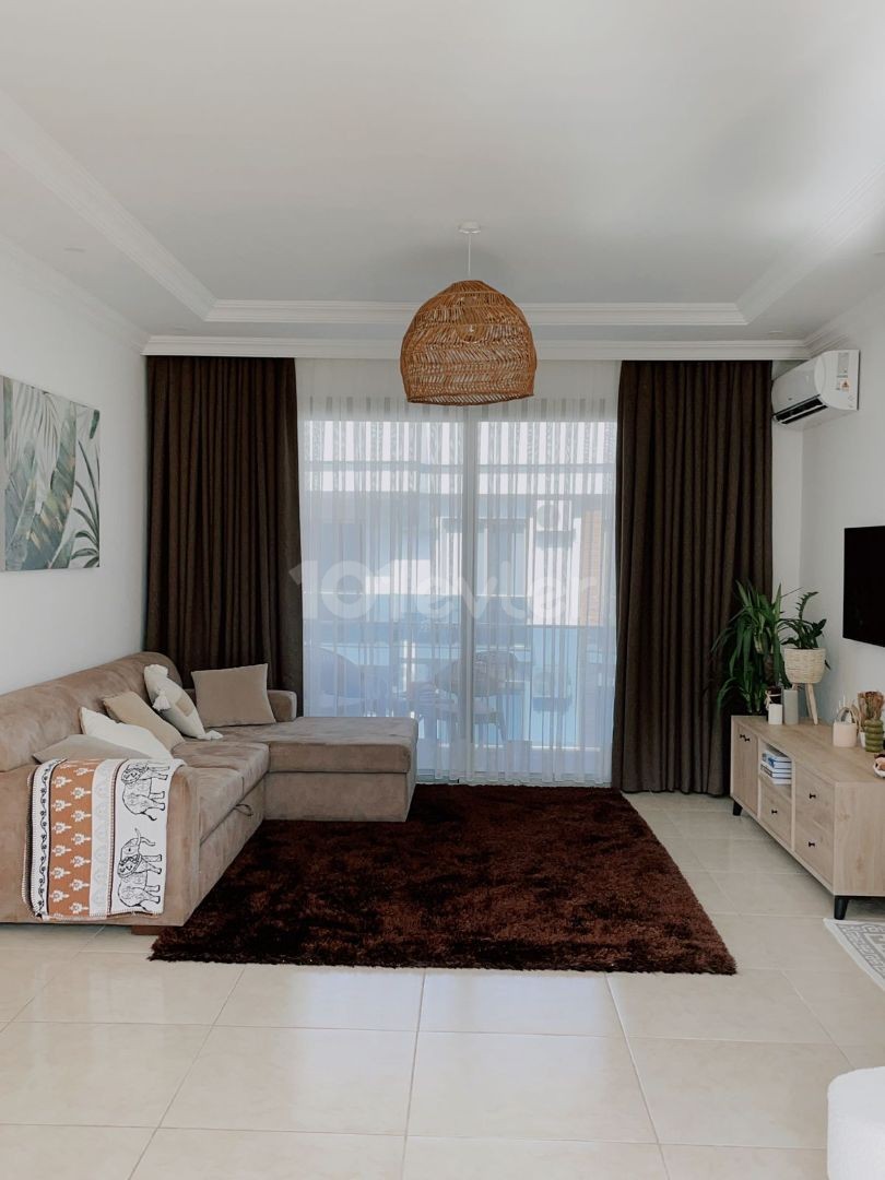 2+1 Flat For Sale in Kyrenia Alsancak