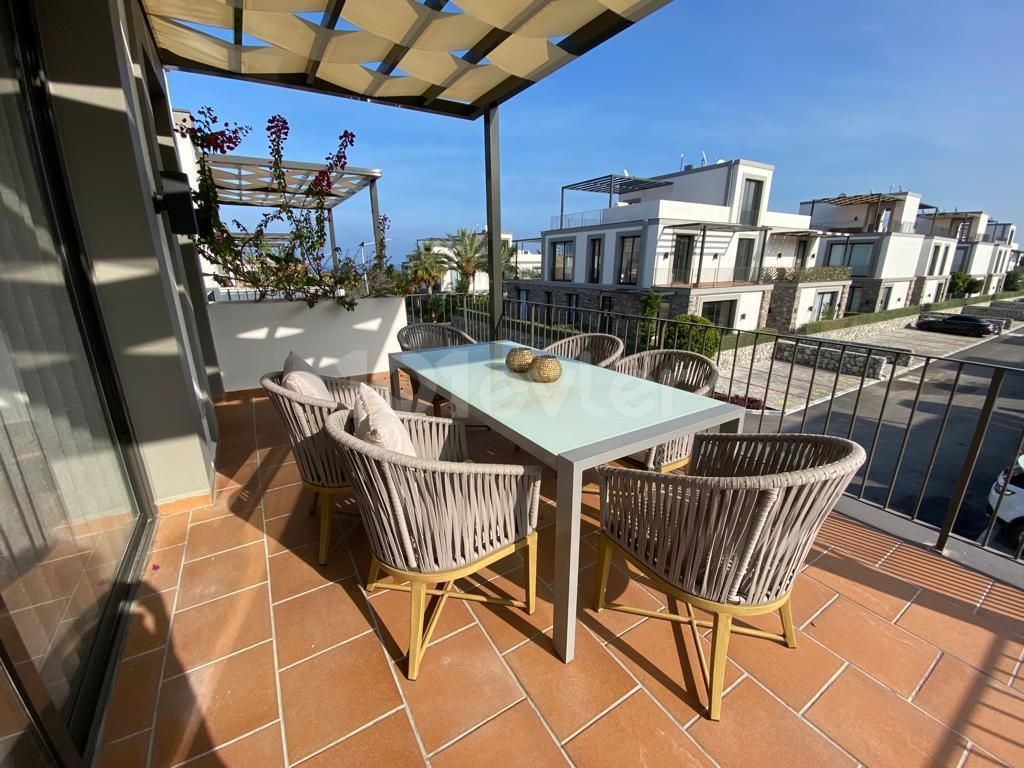 Girne Alsancak 3+1 Penthouse zum Verkauf