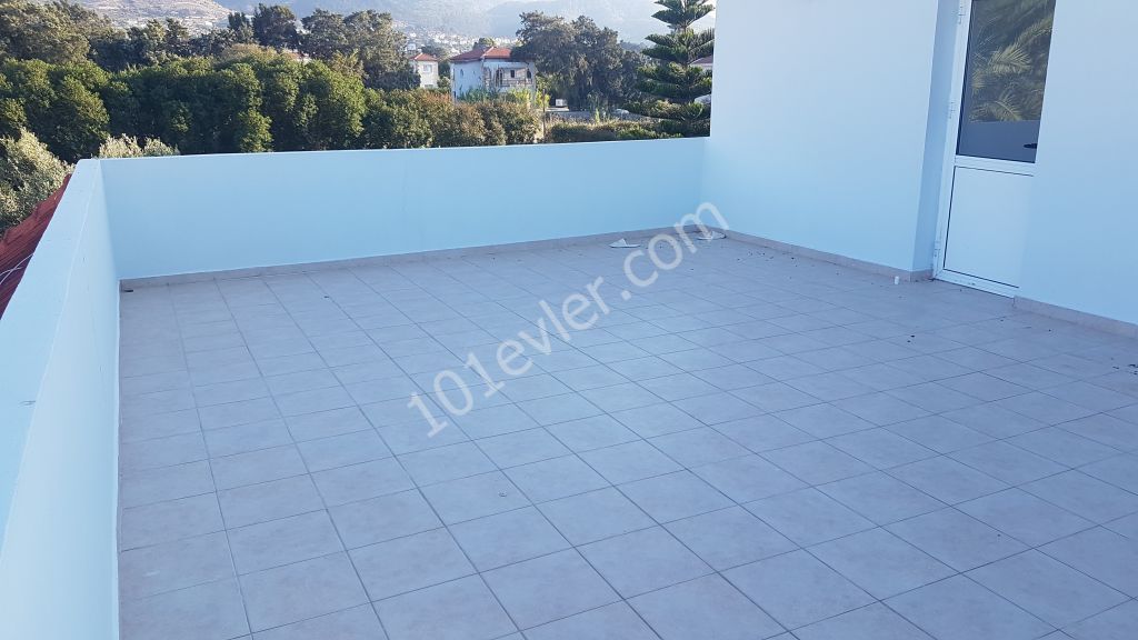 Villa For Sale in Karşıyaka, Kyrenia