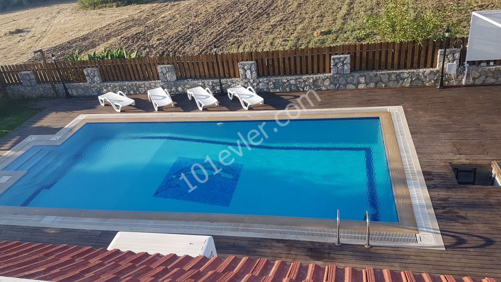 Villa For Sale in Karşıyaka, Kyrenia