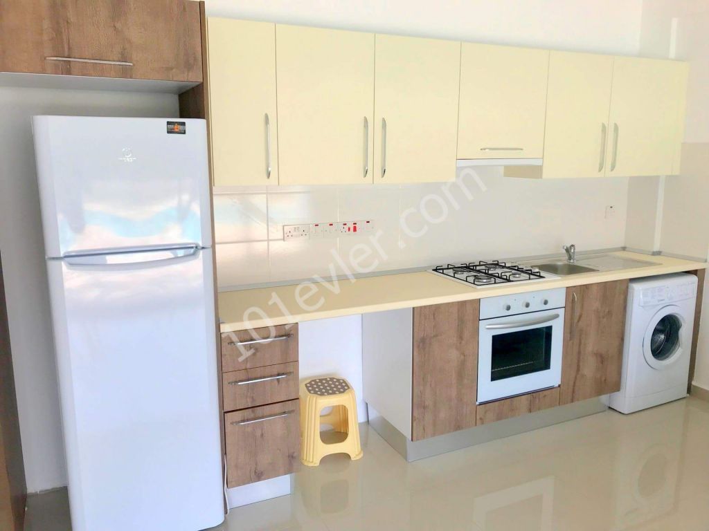 Flat To Rent in Alsancak, Kyrenia