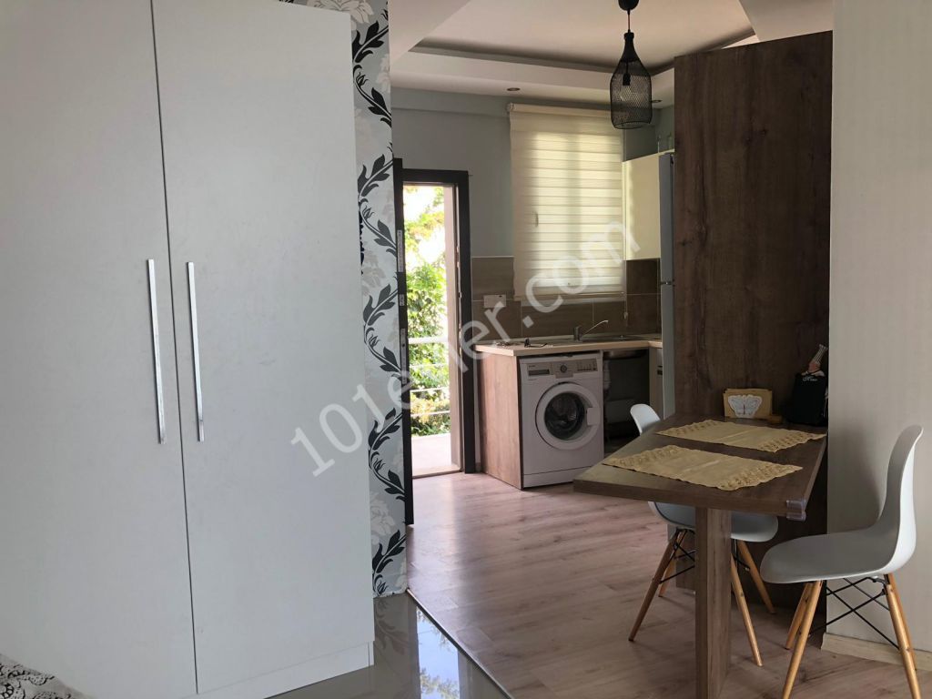 Studio Flat To Rent in Alsancak, Kyrenia