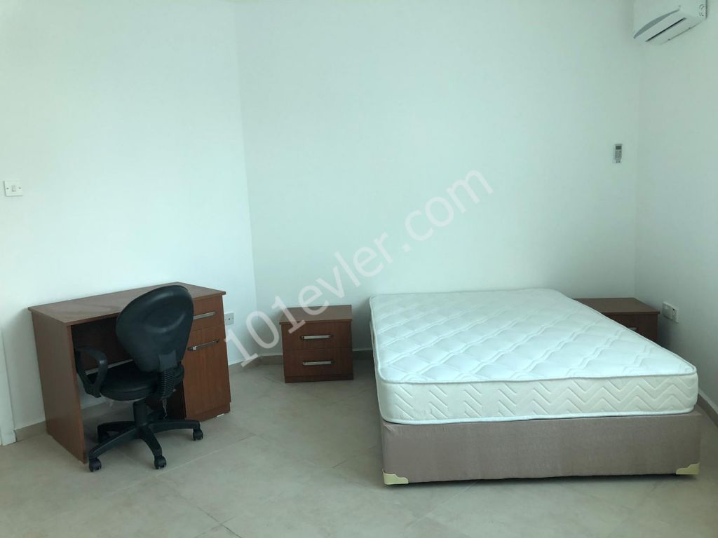 Flat To Rent in Karaoğlanoğlu, Kyrenia