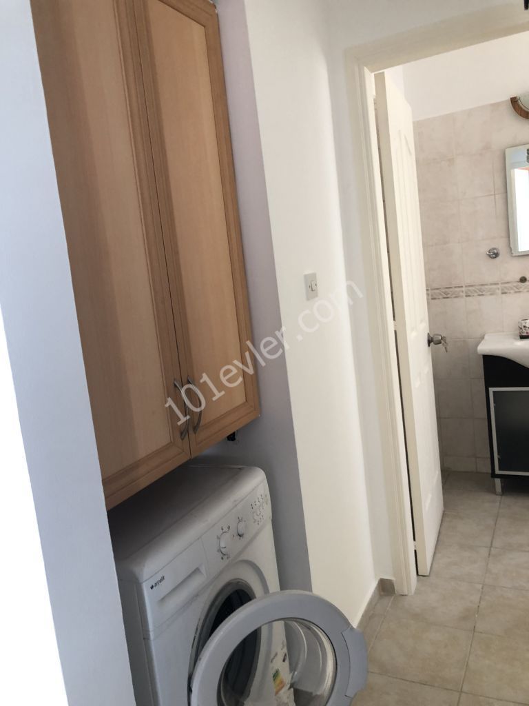 Girne merkezde patara sitesi yanında 2+1 eşyalı daire