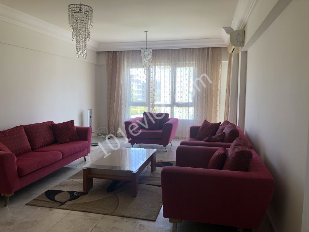 Flat To Rent in Girne Merkez, Kyrenia