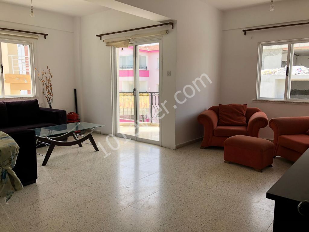 Flat For Sale in Küçük Kaymaklı, Nicosia