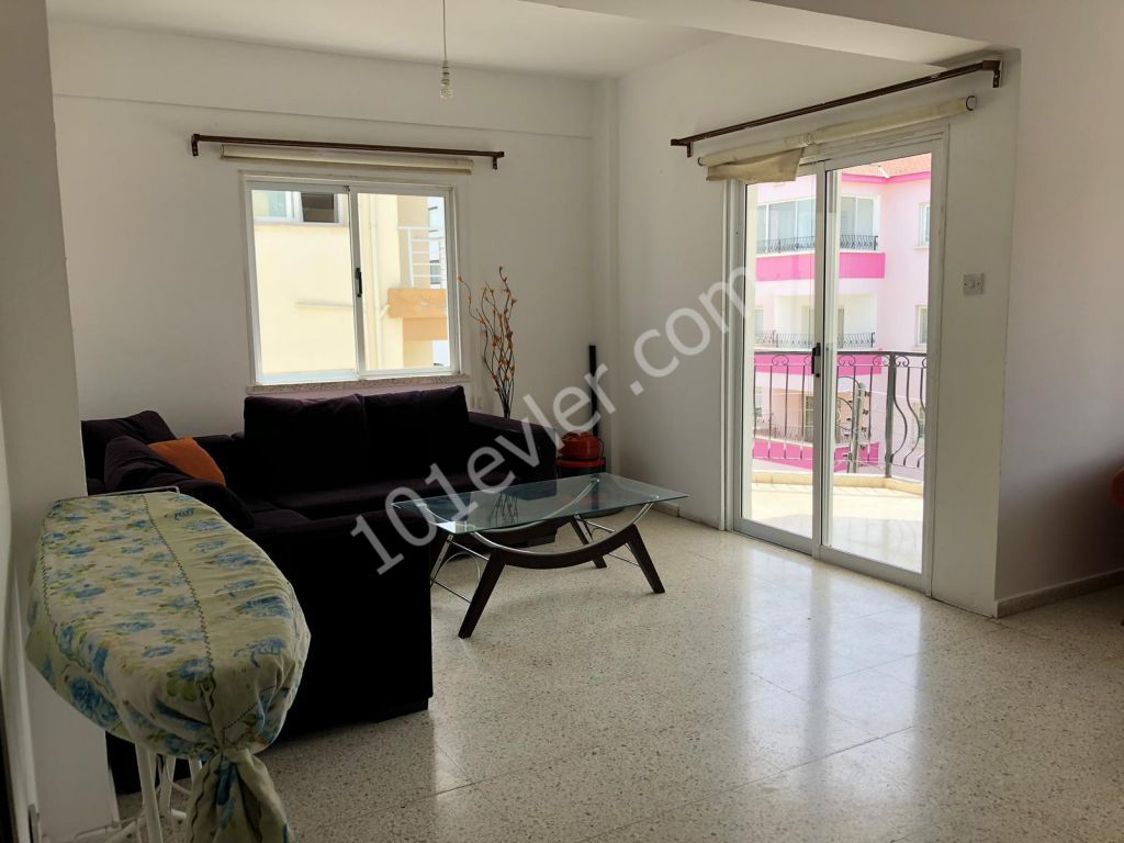 Flat For Sale in Küçük Kaymaklı, Nicosia