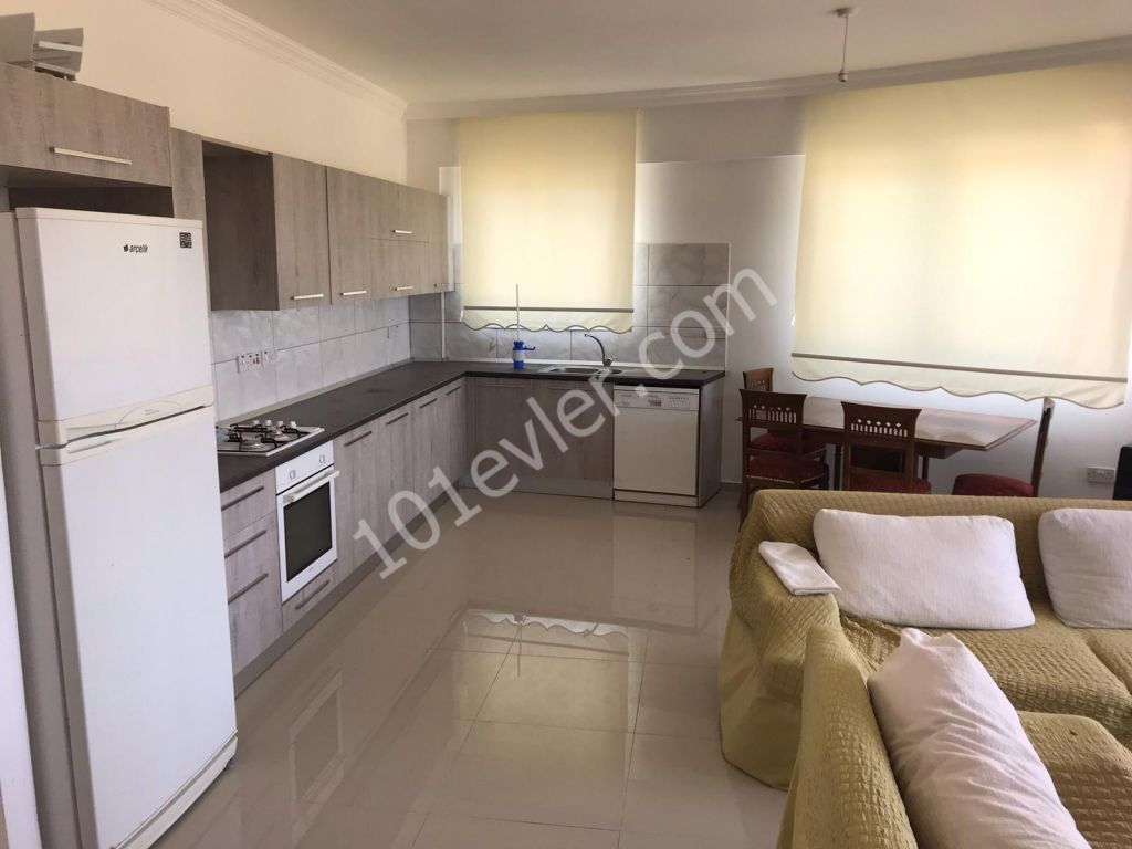 Flat To Rent in Karaoğlanoğlu, Kyrenia