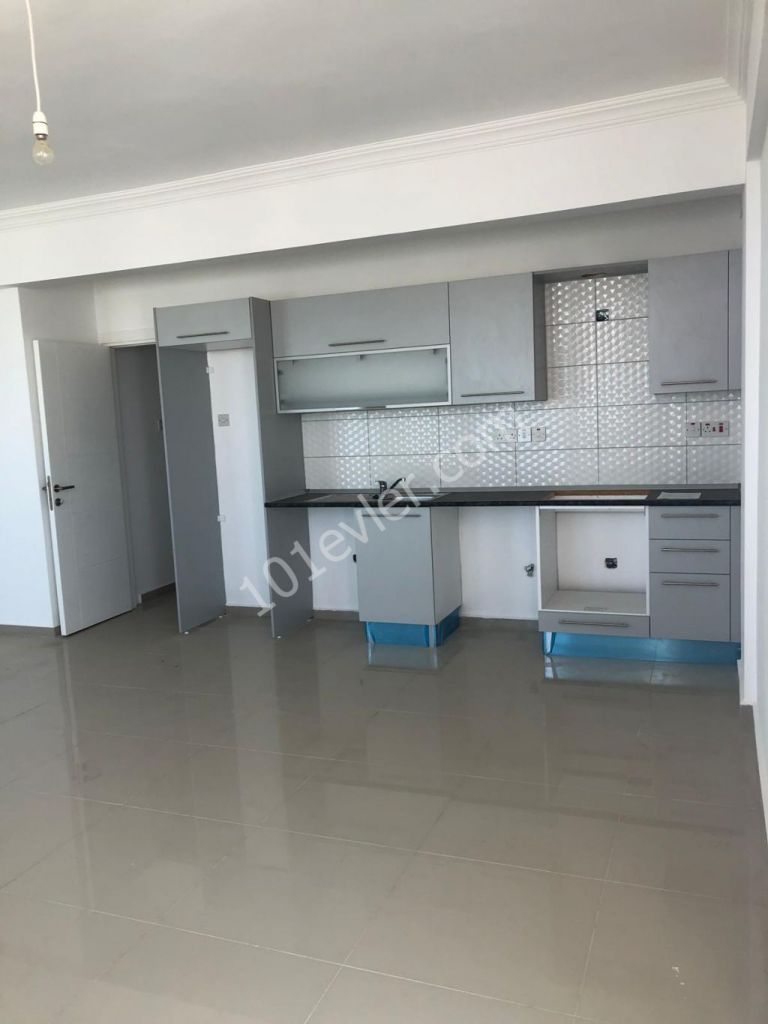 Flat To Rent in Girne Merkez, Kyrenia