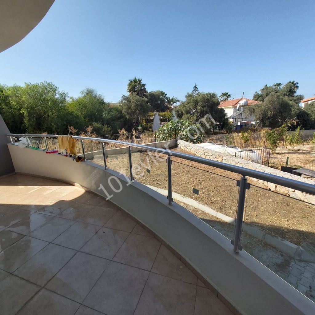 Flat To Rent in Karaoğlanoğlu, Kyrenia